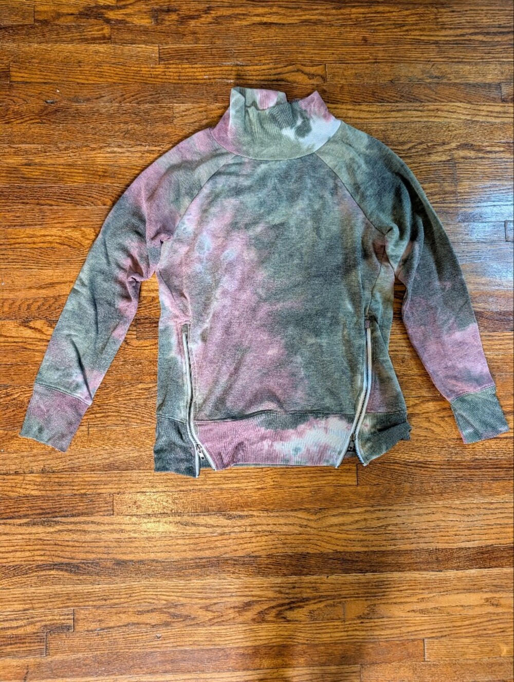 Women's Tie-Dye Mock Neck Sweatshirt - Pink & Green